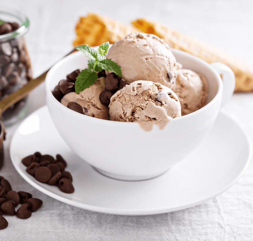 Кофейное мороженое «Ромовая баба»